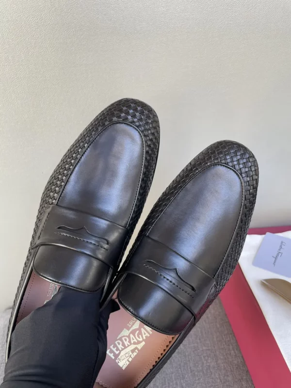 Ferragamo shoes - rep shoes