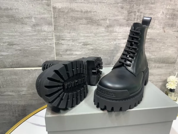 Balenciaga shoes - Replica shoes