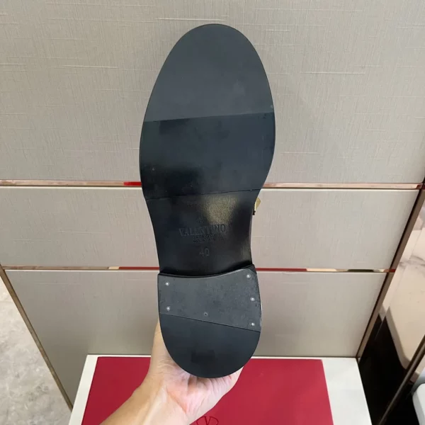 Valentino shoes - Replica shoes