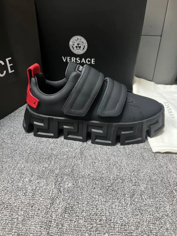 Versace shoes - rep shoes