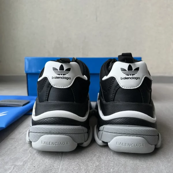 Balenciaga shoes - Replica shoes