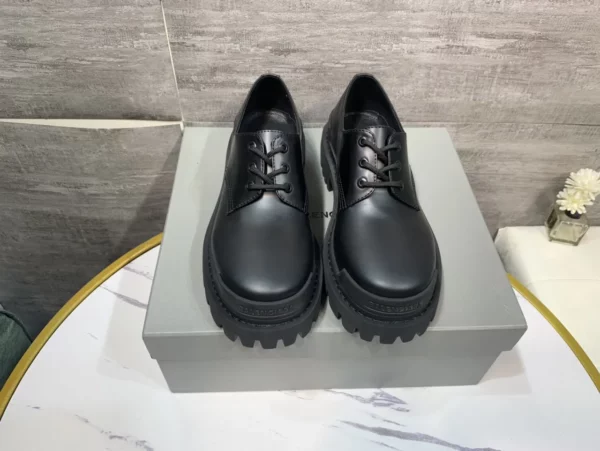 Balenciaga shoes - Replica shoes