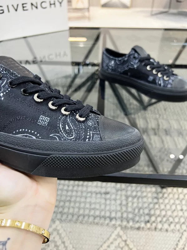 Givenchy shoes - Reps shoes