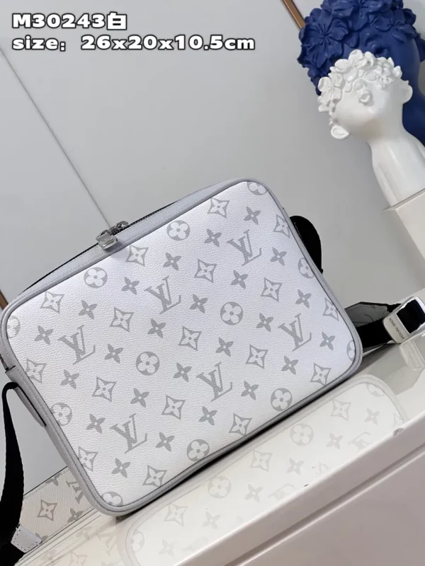 Louis Vuitton bag - louis vuitton replica bags