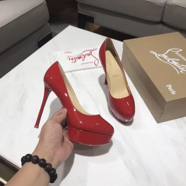 Christian Louboutin shoes - Replica shoes