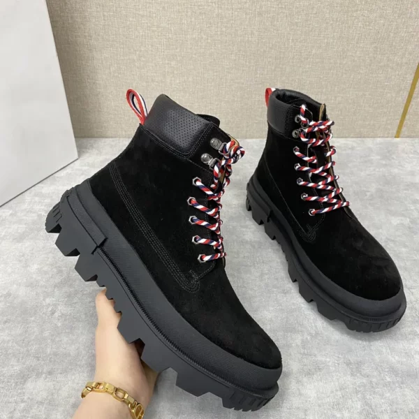 Moncler shoes - Replica shoes