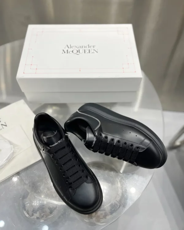 Alexander MCQueen shoes - rep shoes