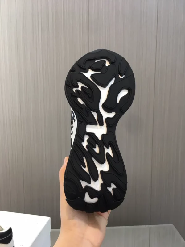 Alexander MCQueen shoes - Replica shoes