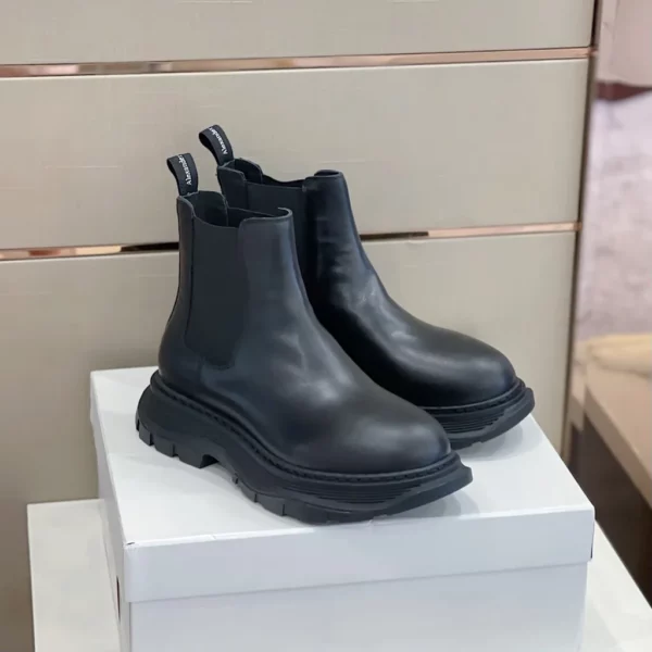 Alexander MCQueen shoes - Reps shoes