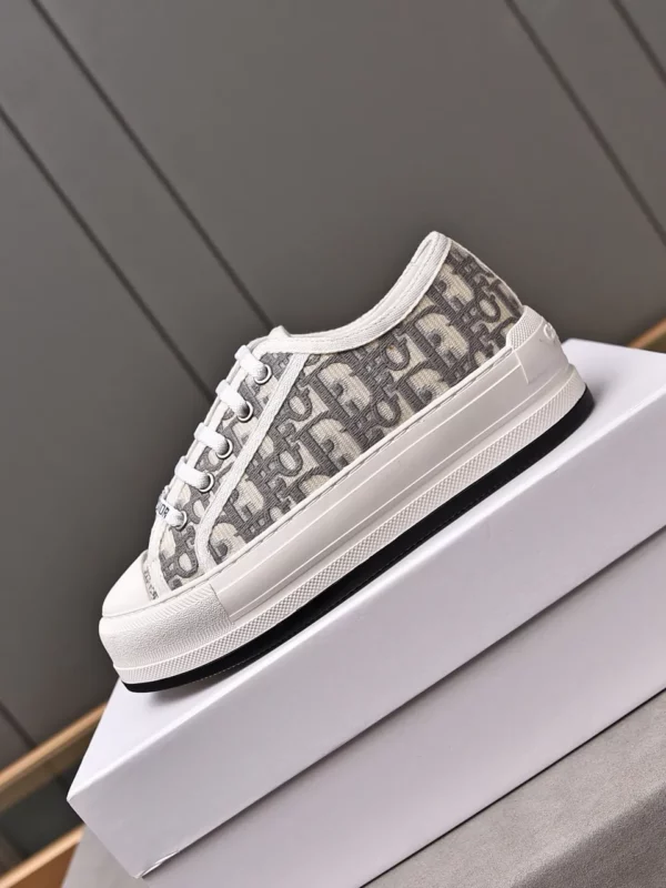 Dior shoes - Reps shoes