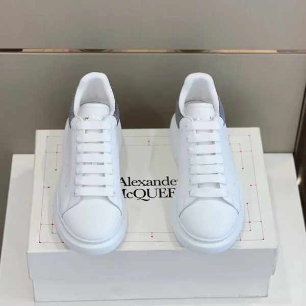 Alexander MCQueen shoes - rep shoes