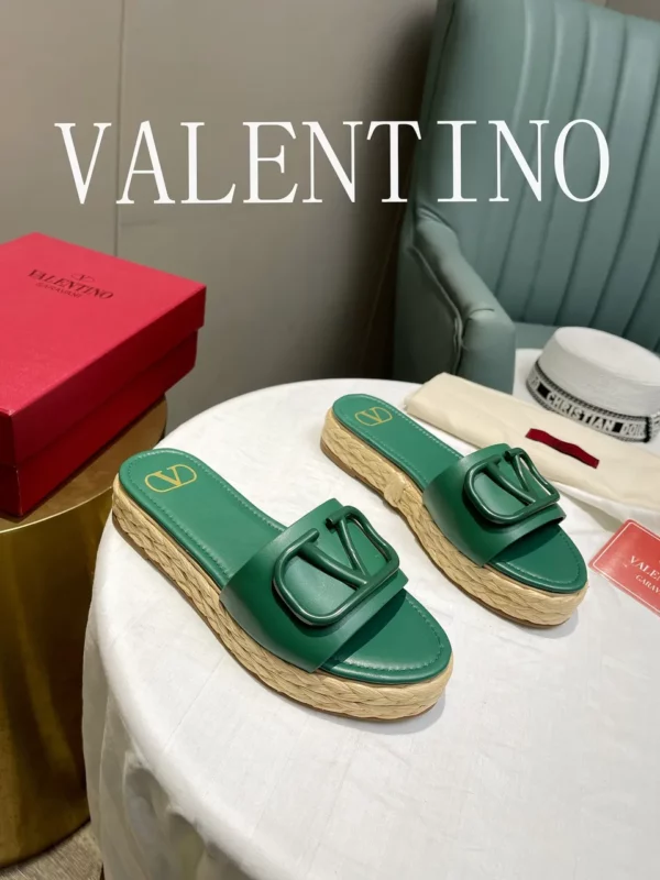 Valentino shoes - Replica shoes