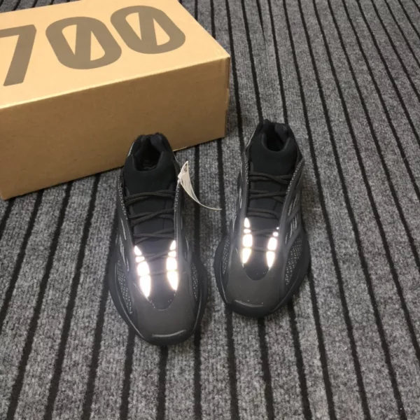 Yeezy shoes - Replica shoes