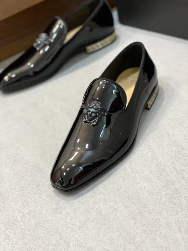 Versace shoes - Replica shoes