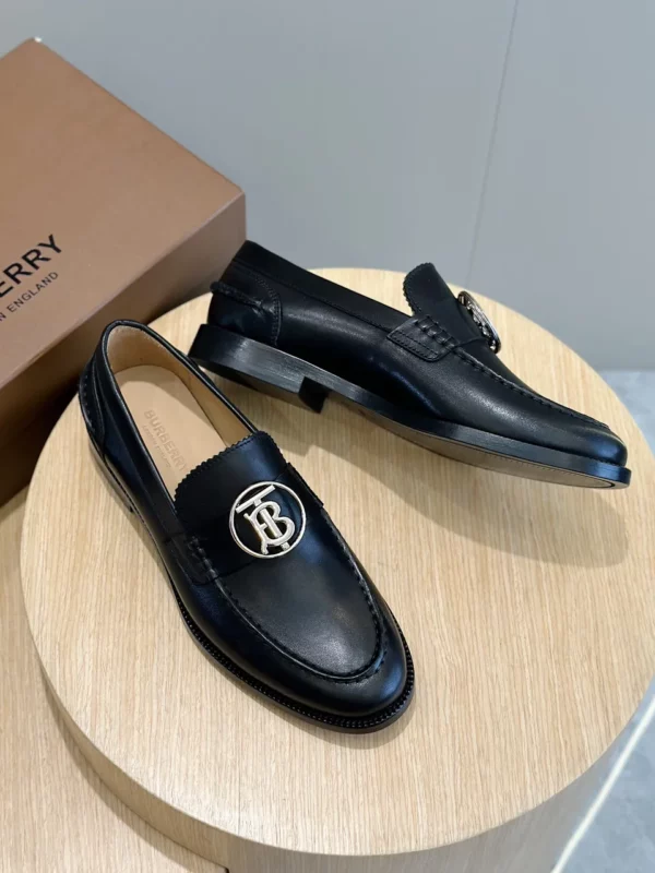 Burberry shoes - Reps shoes