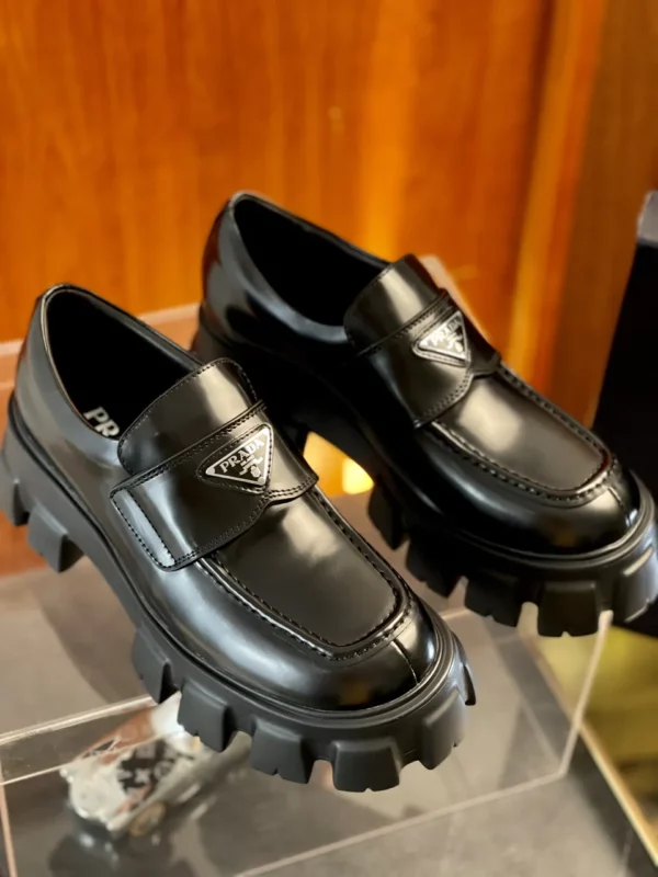 Prada shoes - Replica shoes