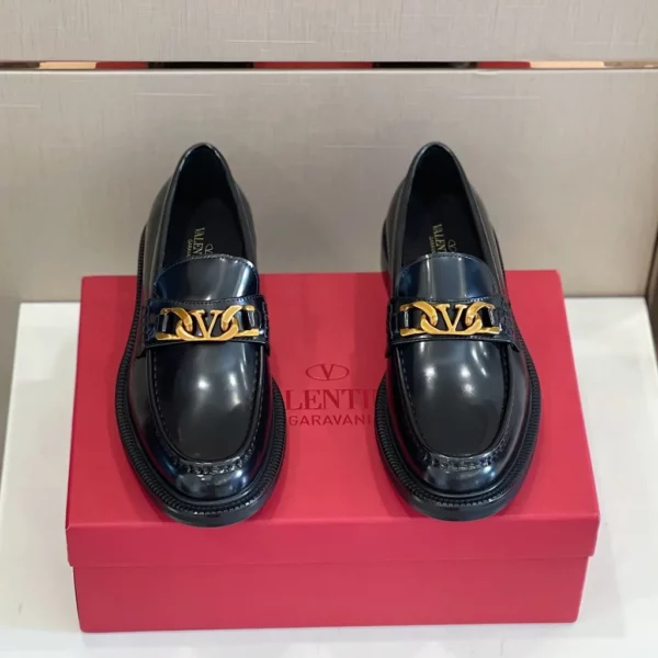 Valentino shoes - rep shoes