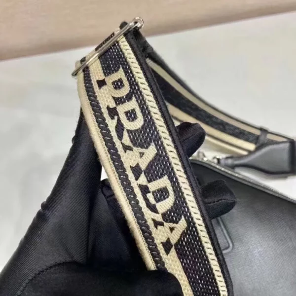 Prada bag - rep bags