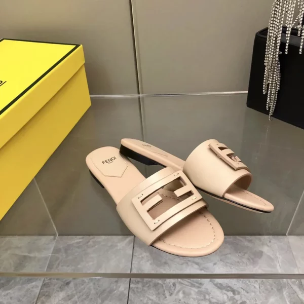 Fendi shoes - Replica shoes