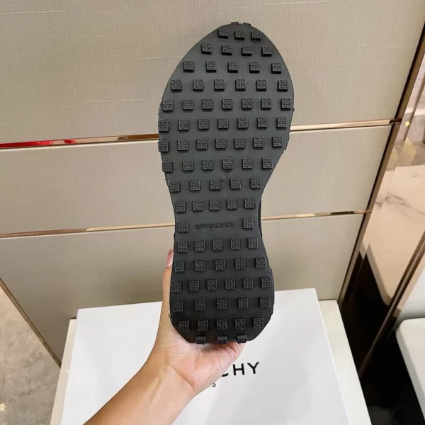 Givenchy shoes - Replica shoes