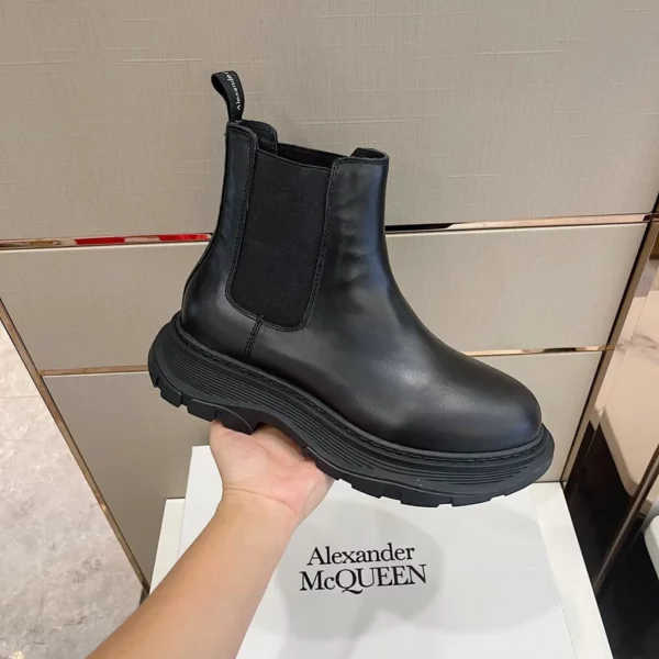 Alexander MCQueen shoes - Reps shoes