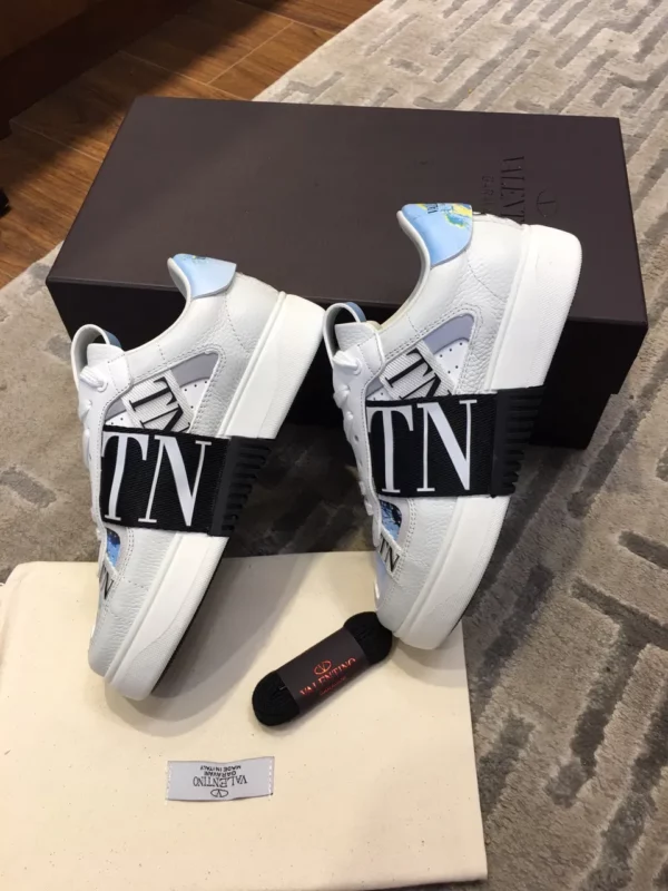 Valentino shoes - Reps shoes