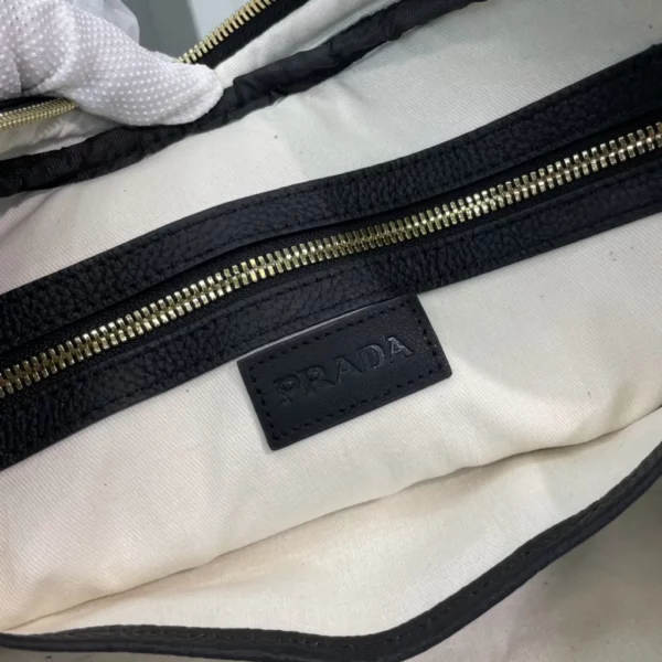 Prada bag - rep bags