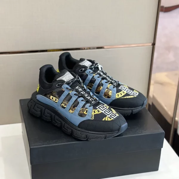 Versace shoes - Replica shoes