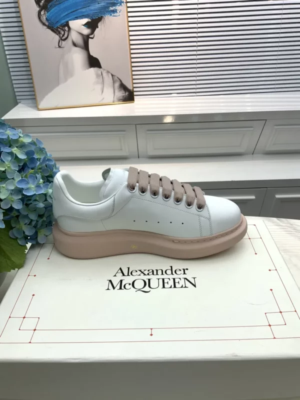 Alexander MCQueen shoes - rep shoes