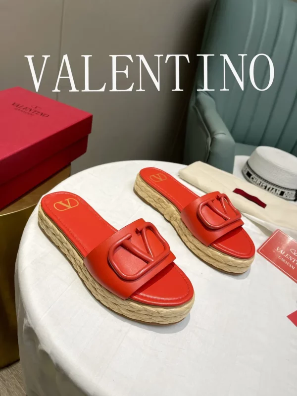 Valentino shoes - Replica shoes