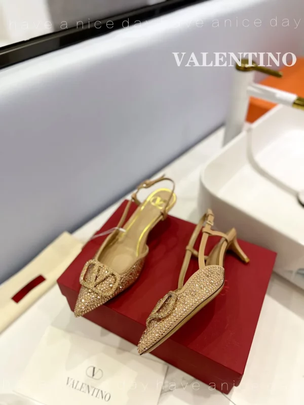 Valentino shoes - Replica shoes