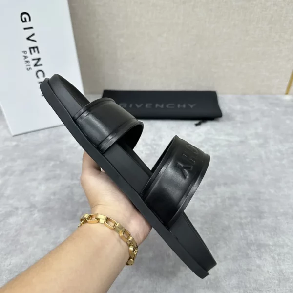 Givenchy shoes - rep shoes