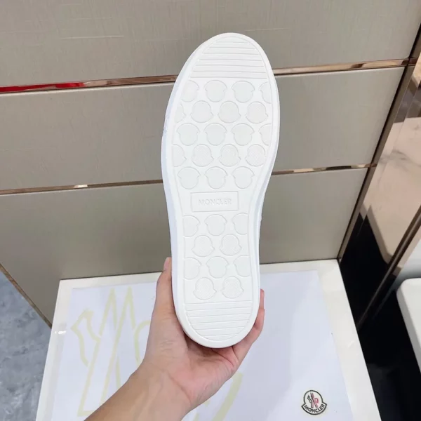 Moncler shoes - Replica shoes