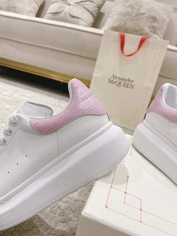 Alexander MCQueen shoes - Reps shoes