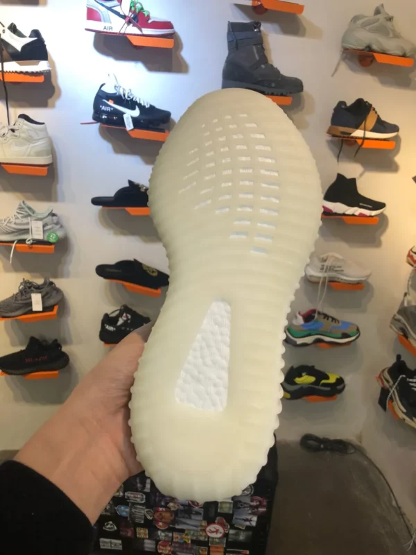 Yeezy shoes - rep shoes