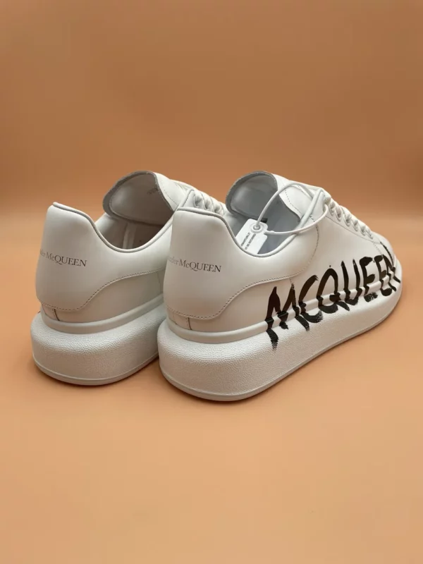 Alexander MCQueen shoes - Replica shoes