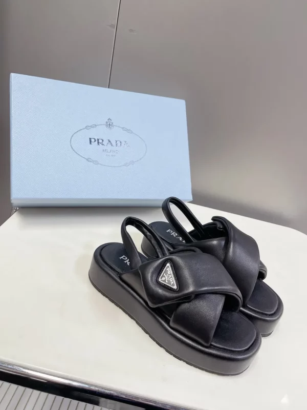 Prada shoes - Replica shoes