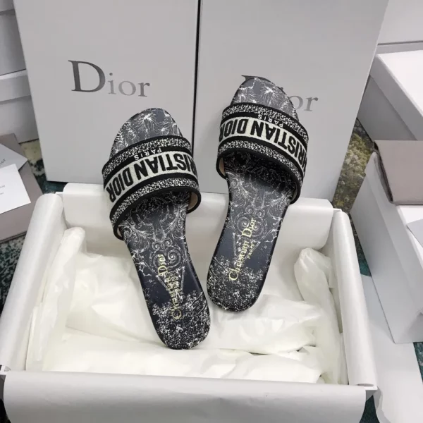 Dior shoes - Reps shoes