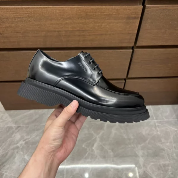 Prada shoes - Replica shoes