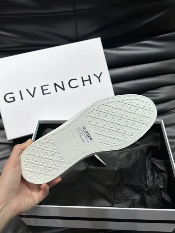 Givenchy shoes - Reps shoes