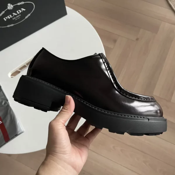 Prada shoes - Replica shoes