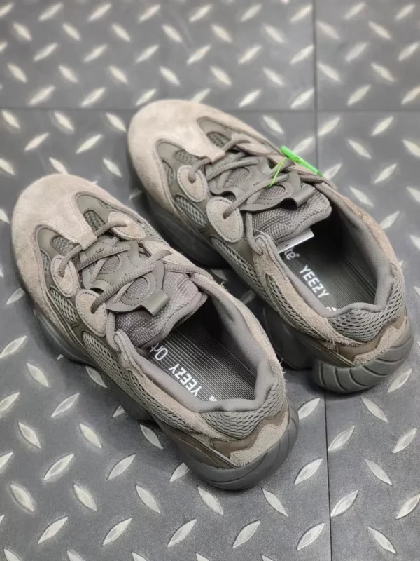 Yeezy shoes - rep shoes