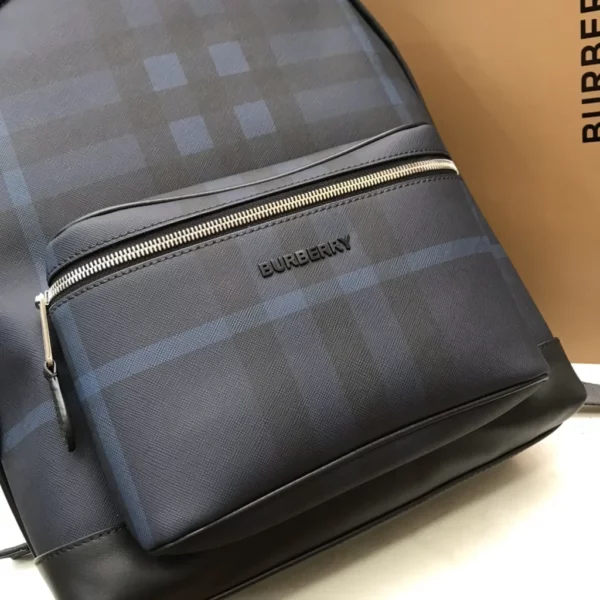 Burberry bag - rep bags