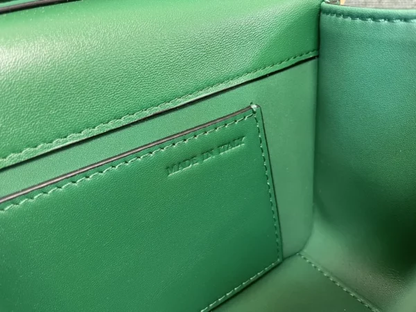 Valentino bag - replica bags