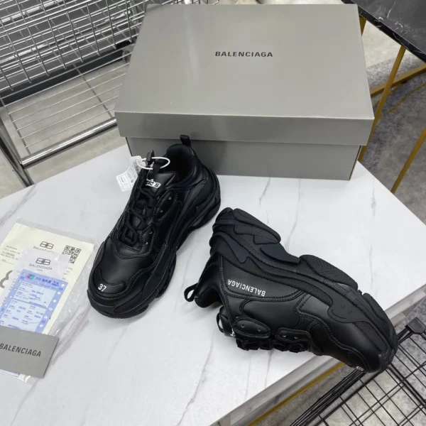 Balenciaga shoes - Replica shoes