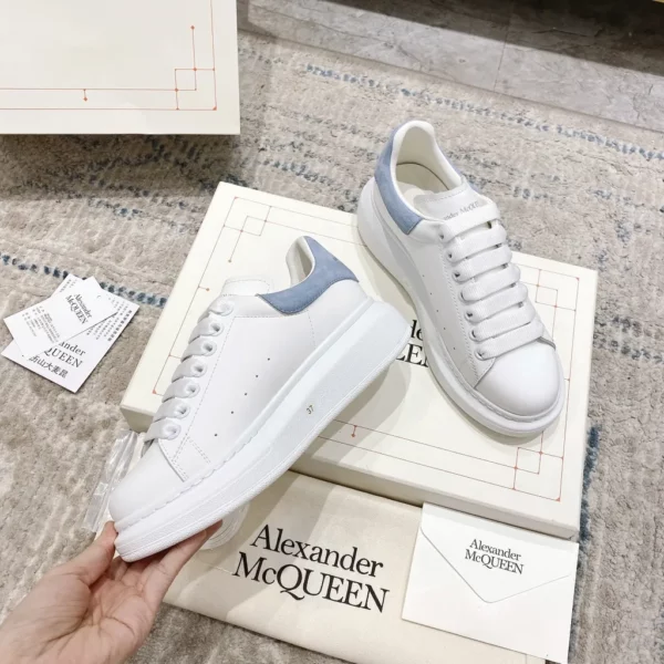 Alexander MCQueen shoes - Replica shoes