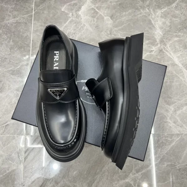 Prada shoes - Replica shoes