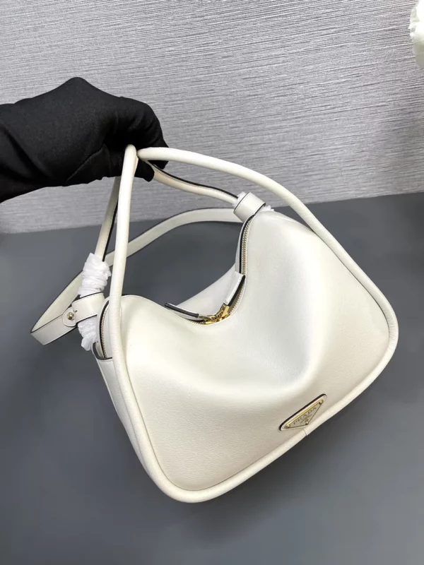 Prada bag - rep bags