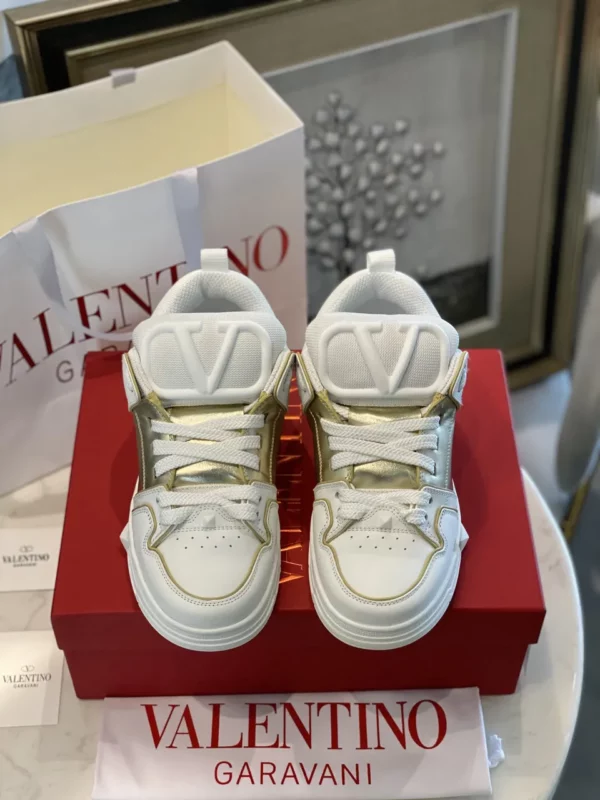 Valentino shoes - Replica shoes