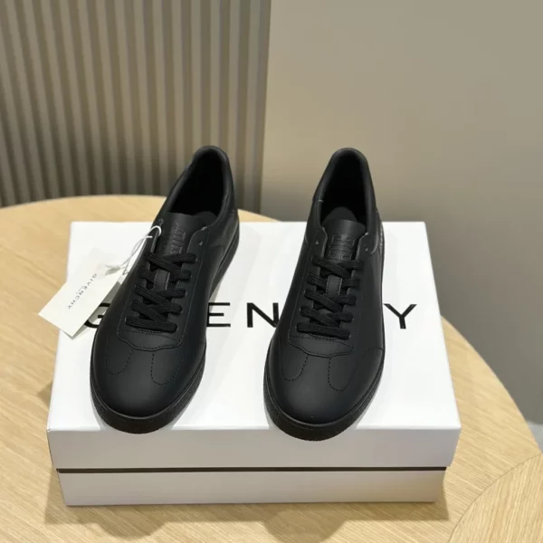 Givenchy shoes - Reps shoes